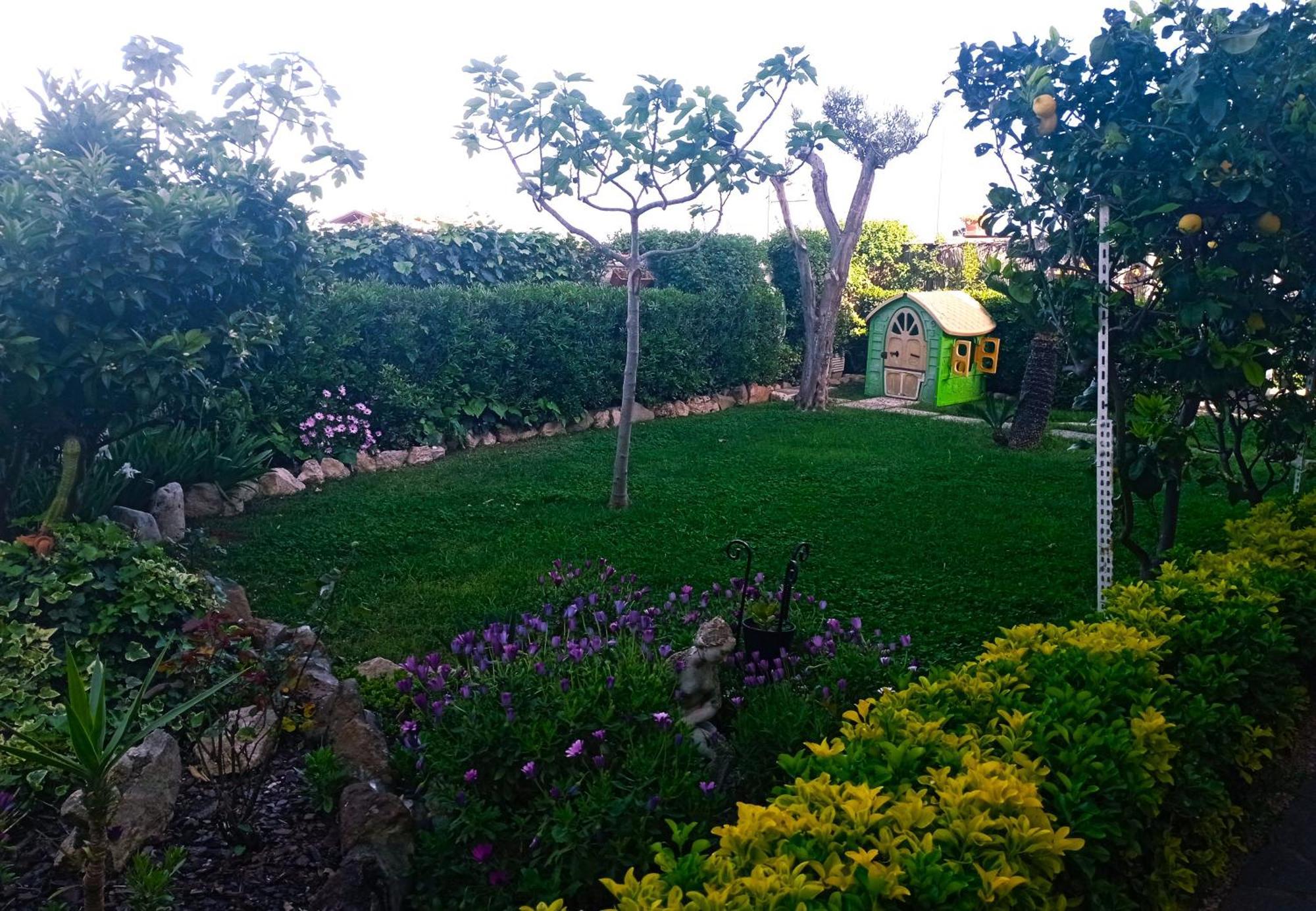 A Casa Dell' Artista Villa Фиумичино Екстериор снимка